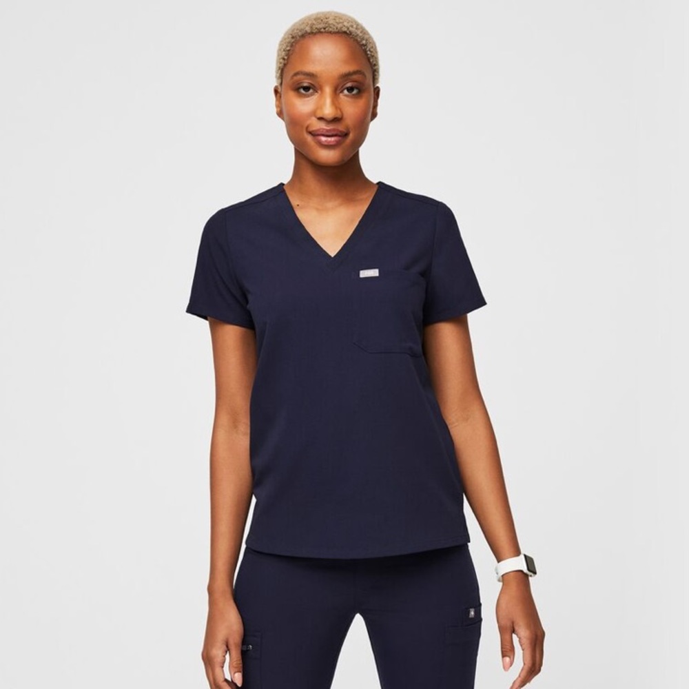 Figs Catarina One-Pocket Scrub Top